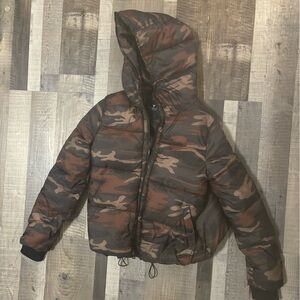 American Eagle Camo Puffer Jacket